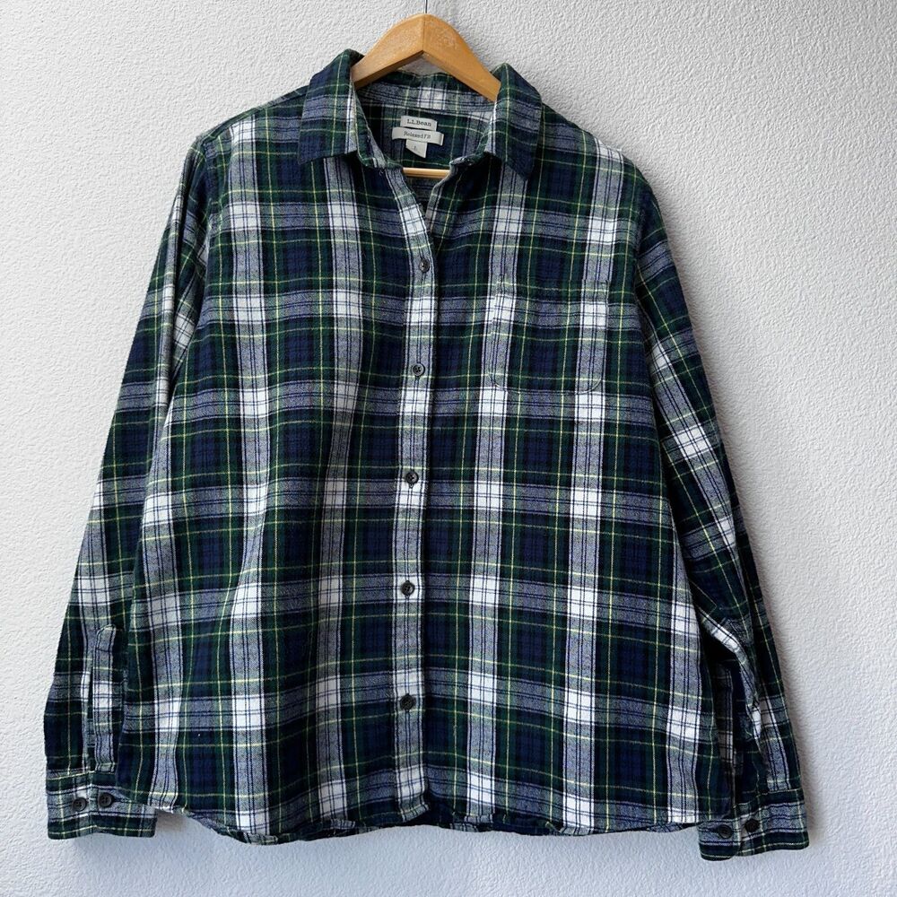 LL Bean Women's Flannel Button Shirt Blue Green Tartan Plaid Relaxed Fit Large